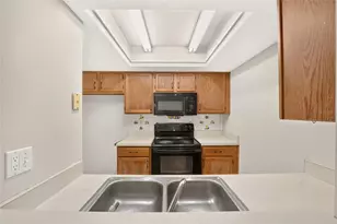 924 SW 57th Dr, Gainesville, FL 32607 - Photo 14