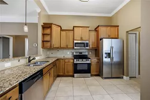 9004 SW 79th Ave, Gainesville, FL 32608 - Photo 4