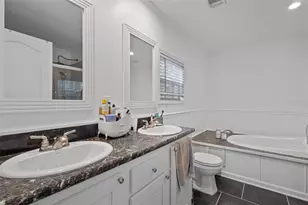 9490 NE 77th Pl, Bronson, FL 32621 - Photo 14
