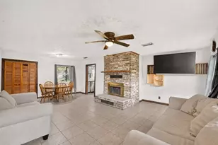 101 Allen Dr, Palatka, FL 32177 - Photo 8
