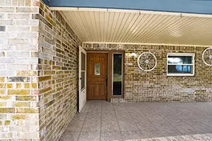 101 Allen Dr, Palatka, FL 32177 - Photo 2