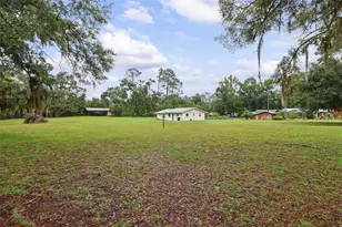 420 N Court St, Bronson, FL 32621 - Photo 38