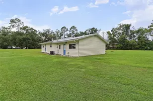 420 N Court St, Bronson, FL 32621 - Photo 48