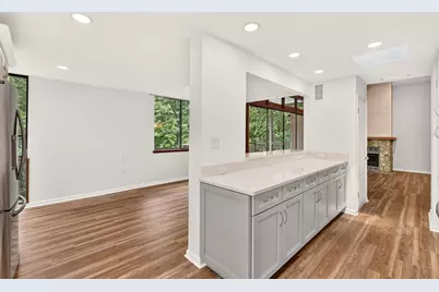 2032 NW 24th Street, Gainesville, FL 32605 - Photo 12
