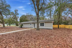 1656 NW 31st Pl, Gainesville, FL 32605 - Photo 2