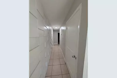 803 NW 40th Avenue, Gainesville, FL 32609 - Photo 6