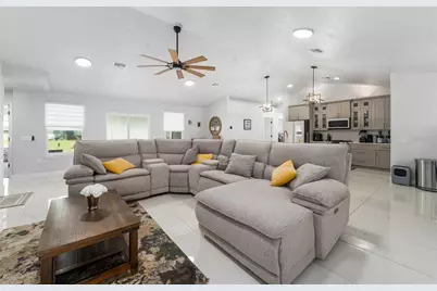 9571 NE Highway 27 Alternate, Bronson, FL 32621 - Photo 8