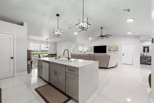 9571 NE Hwy 27 Alternate, Bronson, FL 32621 - Photo 12