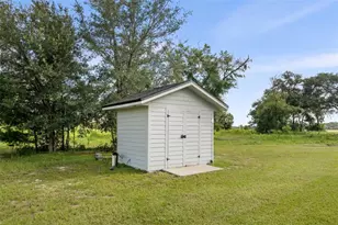 9571 NE Hwy 27 Alternate, Bronson, FL 32621 - Photo 34