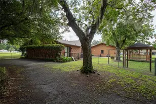1619 Raiford Rd, Starke, FL 32091 - Photo 10
