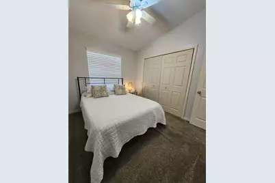 4801 NW 2nd Place #K, Gainesville, FL 32607 - Photo 4