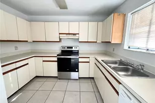 2300 SW 43rd St, Gainesville, FL 32607 - Photo 2