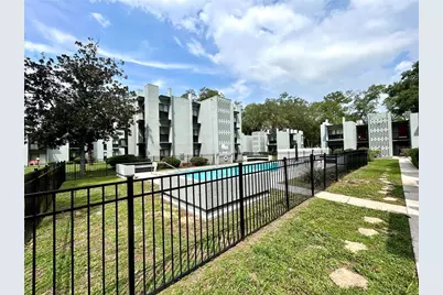407 NW 39th Rd #407C, Gainesville, FL 32607 - Photo 2