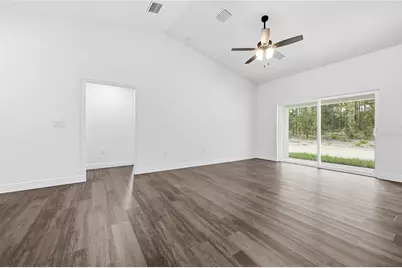 23383 NW Mallard Avenue, Dunnellon, FL 34431 - Photo 10