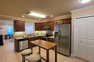 4639 SW 48th Dr, Gainesville, FL 32608 - Photo 4