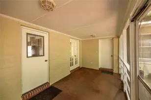 434 NW 25 St, Gainesville, FL 32607 - Photo 16