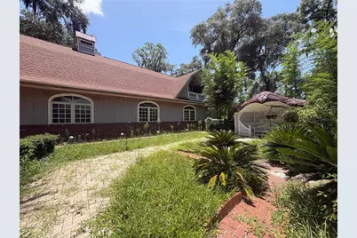 976 SW Hamlet Circle #E, Lake City, FL 32024 - Photo 4