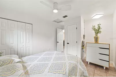 747 SE 2nd Place #2, Gainesville, FL 32601 - Photo 12