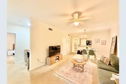 9177 SW 52nd Road #203, Gainesville, FL 32608 - Photo 4