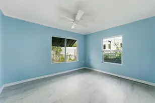 5541 Kensington St, Sarasota, FL 34232 - Photo 10