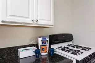 1700 SW 16th Ct, Gainesville, FL 32608 - Photo 6