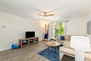 1700 SW 16th Ct, Gainesville, FL 32608 - Photo 12