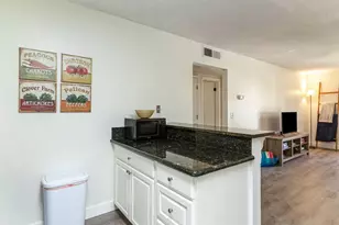 1700 SW 16th Ct, Gainesville, FL 32608 - Photo 10