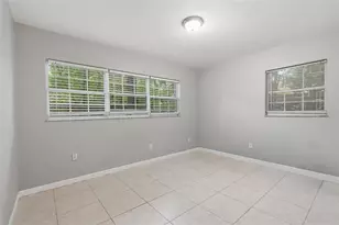 630 NW 35th Ter, Gainesville, FL 32607 - Photo 16
