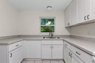 3705 NW 7th Pl, Gainesville, FL 32607 - Photo 12
