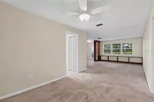3705 NW 7th Pl, Gainesville, FL 32607 - Photo 8