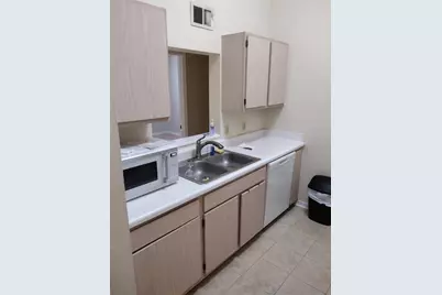 2360 SW Archer Road #510, Gainesville, FL 32608 - Photo 6