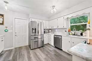 2711 NW 31 Terrace, Gainesville, FL 32605 - Photo 6