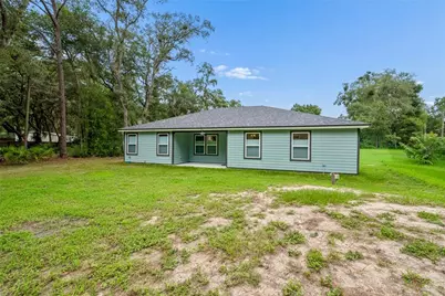 111 Breezeway Avenue, Satsuma, FL 32189 - Photo 6