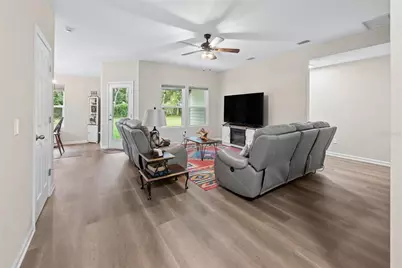 111 Breezeway Avenue, Satsuma, FL 32189 - Photo 10