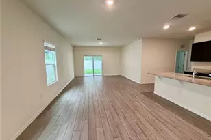 4802 SW 51st Wy, Gainesville, FL 32608 - Photo 4