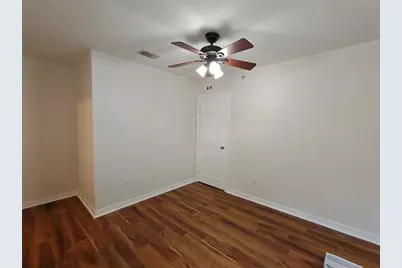 620 SW 10th Lane #4, Gainesville, FL 32601 - Photo 16