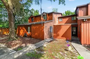 5846 SW 9th Pl, Gainesville, FL 32607 - Photo 4