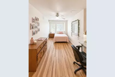 835 SW 9th Street #210, Gainesville, FL 32601 - Photo 8