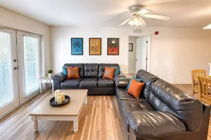 835 SW 9th St, Gainesville, FL 32601 - Photo 2