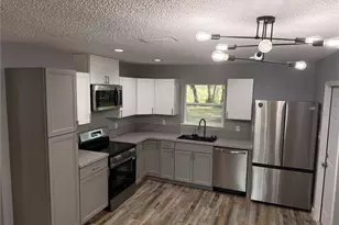 217 SE 118th Ave, Old Town, FL 32680 - Photo 8
