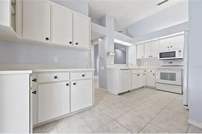 4039 NW 23rd Circle, Gainesville, FL 32605 - Photo 4