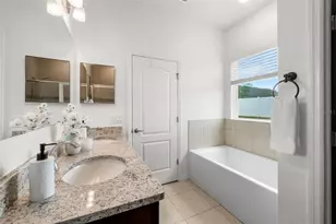 892 NW 251st Dr, Newberry, FL 32669 - Photo 18