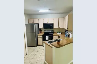 3705 SW 27th Street #1011, Gainesville, FL 32608 - Photo 6