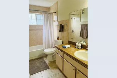 3705 SW 27th Street #1011, Gainesville, FL 32608 - Photo 10