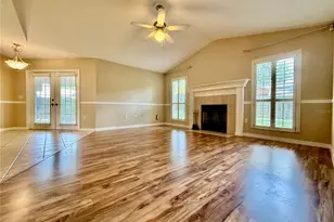 8032 SW 51st Ln, Gainesville, FL 32608 - Photo 4