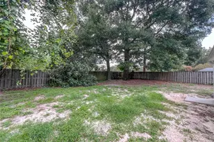 8414 SW 66th Ln, Gainesville, FL 32608 - Photo 16