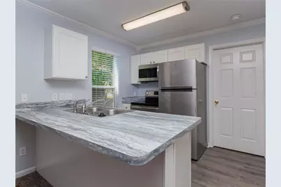 2905 SW Archer Road #4001, Gainesville, FL 32608 - Photo 4