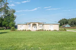 254 SW Nightshade Dr, Lake City, FL 32024 - Photo 2