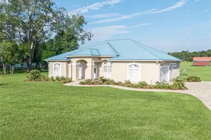 254 SW Nightshade Dr, Lake City, FL 32024 - Photo 2