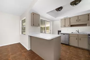 8114 SW 12 Pl, Gainesville, FL 32607 - Photo 18